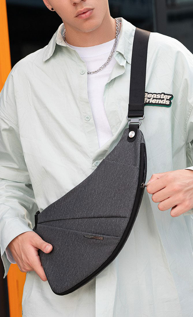 Shoulder Bag Ultra-Slim Expansível 4cm Modelo DESERT WATERBAG MARK RYDEN